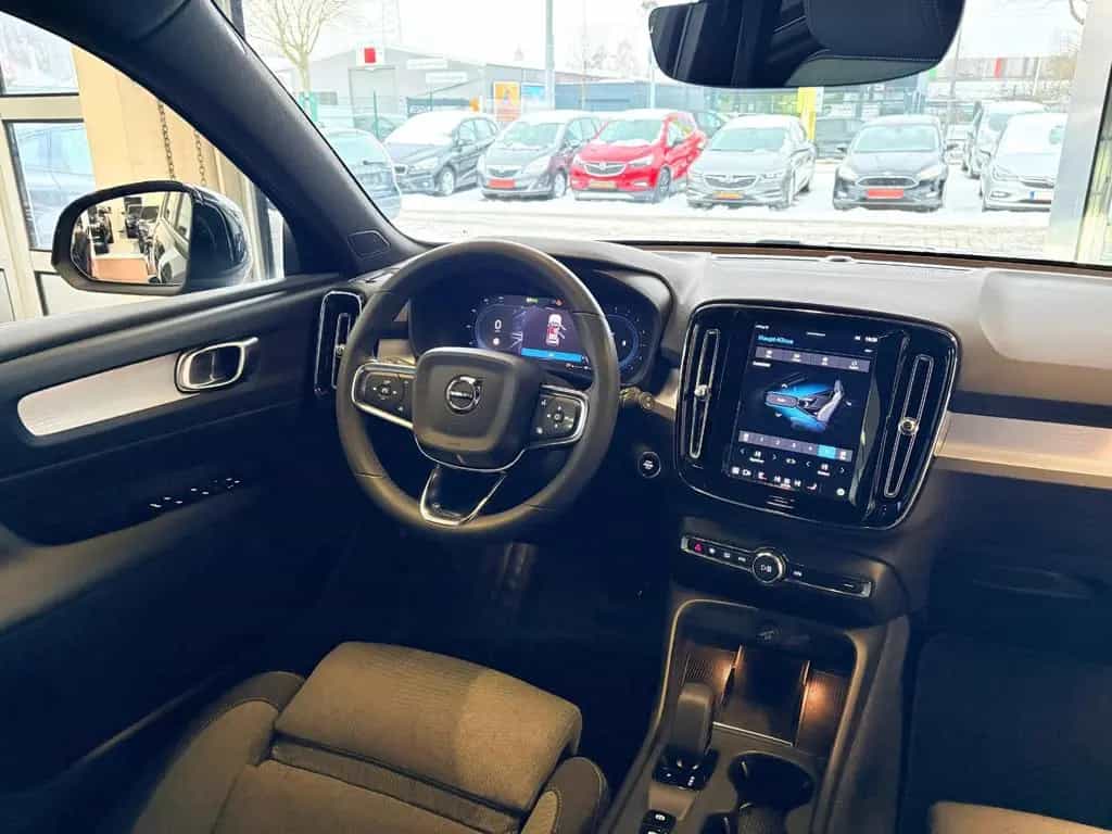 Volvo XC40 XC 40 2,0 lit 163Ps Automatik.Navi.Led.Kamera 03/2023-photo-17