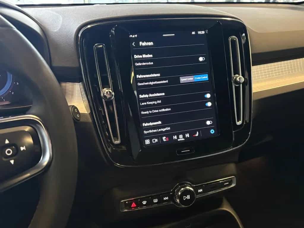 Volvo XC40 XC 40 2,0 lit 163Ps Automatik.Navi.Led.Kamera 03/2023-photo-18