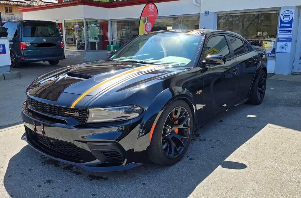 Dodge Charger 6.4 WideBody ScatPack OrangeHEMI, wieNEU 03/2023-photo-2