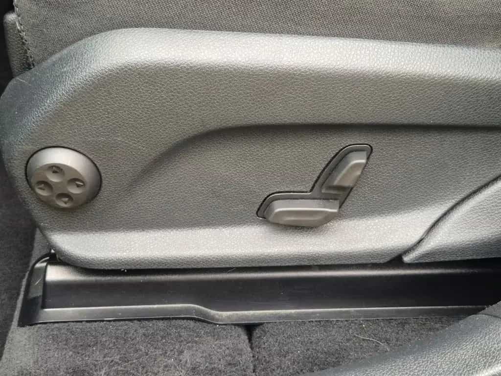 Mercedes-Benz GLC 200 4Matic OFFROAD FWK*NAVI*LED*PDC* 08/2019-photo-34