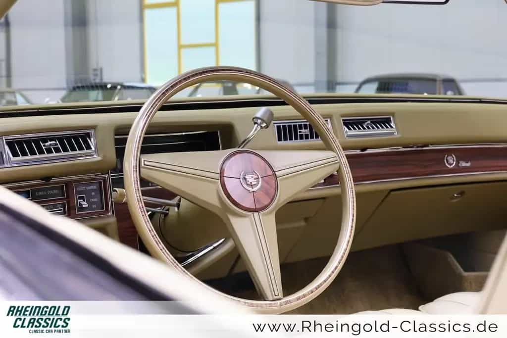Cadillac Eldorado Cabriolet 8,2 Liter V8 Big Block 07/1976-photo-13