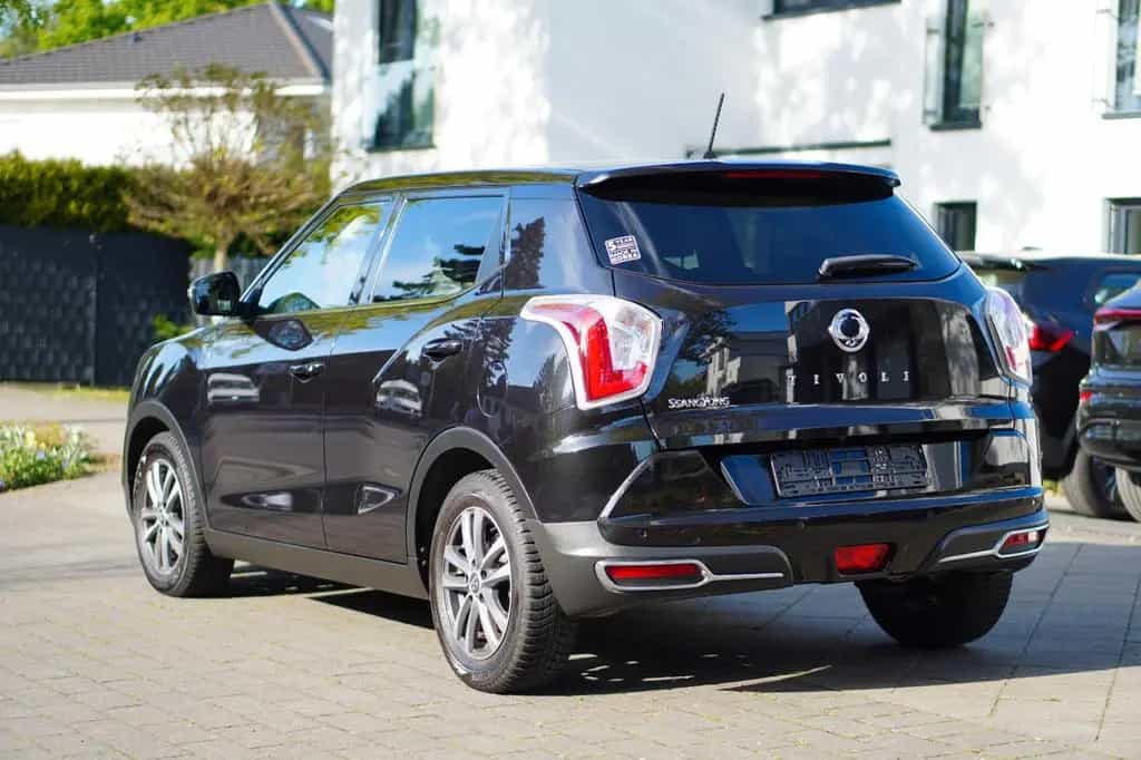 Ssangyong Tivoli 1.6 e-XGi 160 SAPPHIRE 4WD inkl. Auto... 06/2019-photo-3