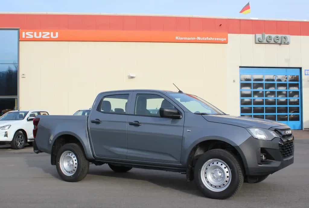 Isuzu D-Max L Double Cab Isla Gray null-photo-2