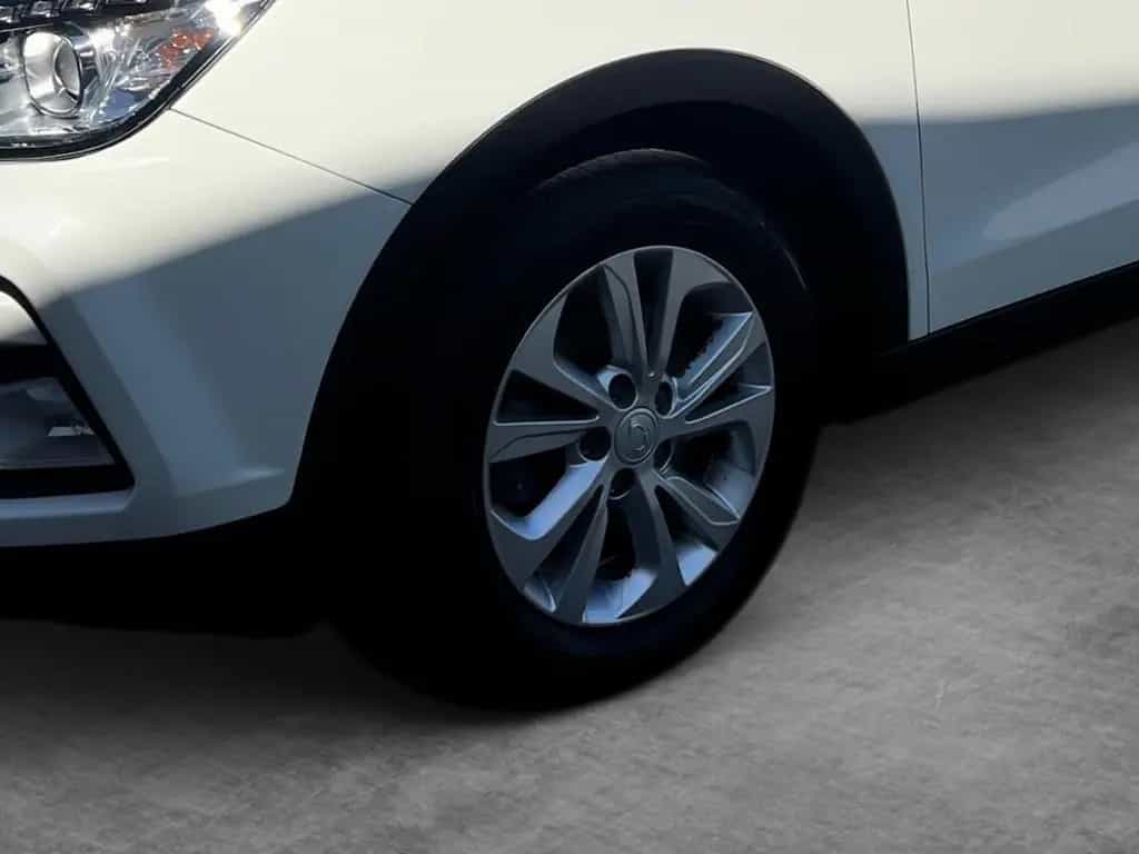 Ssangyong Tivoli 1.6 4x2 Flow NAVI SITZHZG RÜCKFAHR KLIMA 12/2019-photo-10