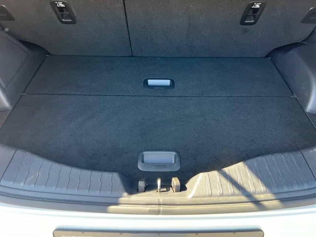 Ssangyong Tivoli 1.6 4x2 Flow NAVI SITZHZG RÜCKFAHR KLIMA 12/2019-photo-12
