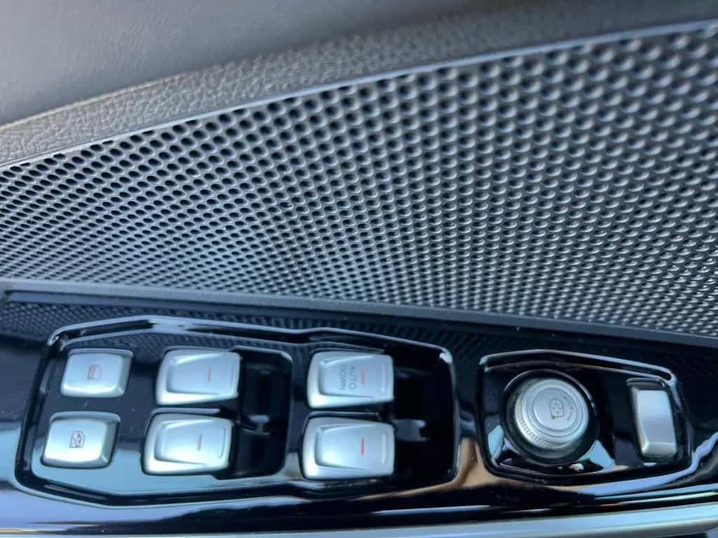 Ssangyong Tivoli 1.6 4x2 Flow NAVI SITZHZG RÜCKFAHR KLIMA 12/2019-photo-25