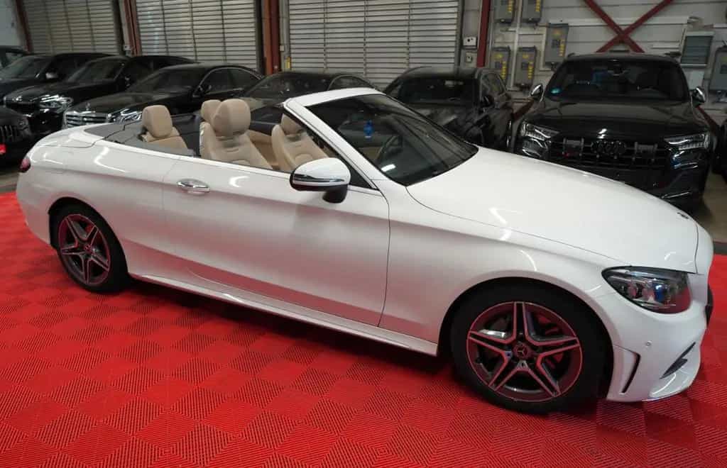Mercedes-Benz C-Class 300d AMG 9G Cabrio 1.Hand*Acc*Navi*RFK* 01/2019-photo-15