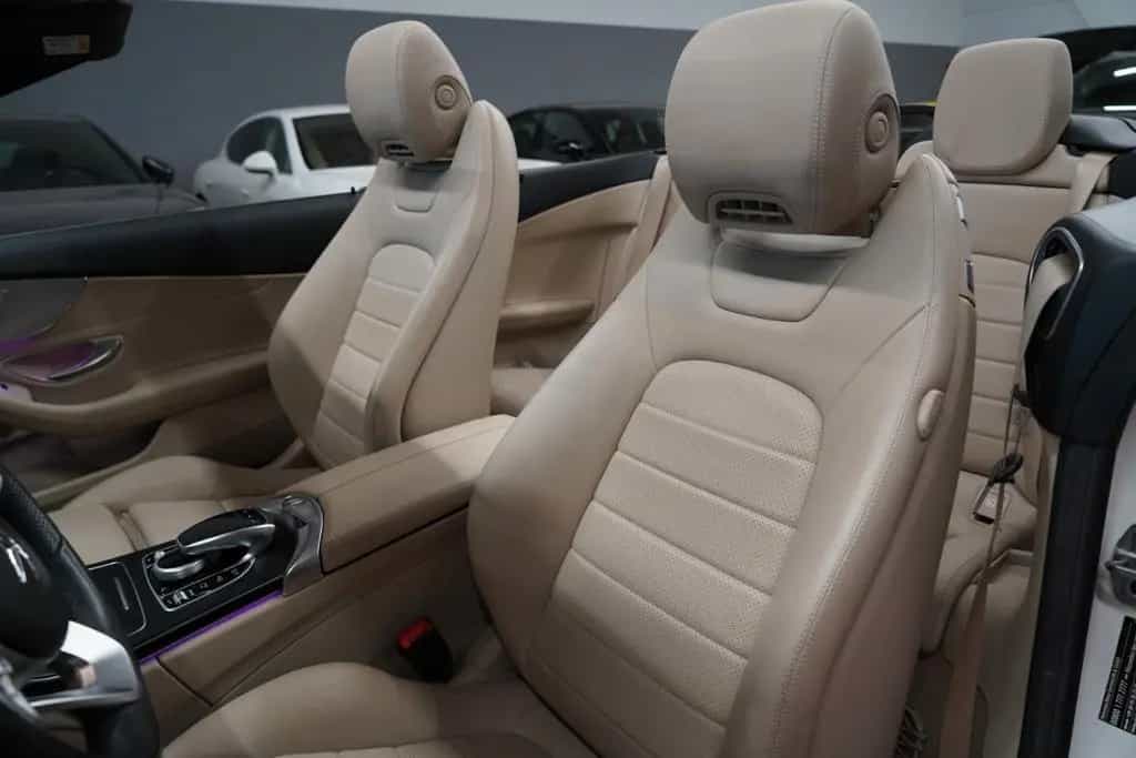 Mercedes-Benz C-Class 300d AMG 9G Cabrio 1.Hand*Acc*Navi*RFK* 01/2019-photo-18