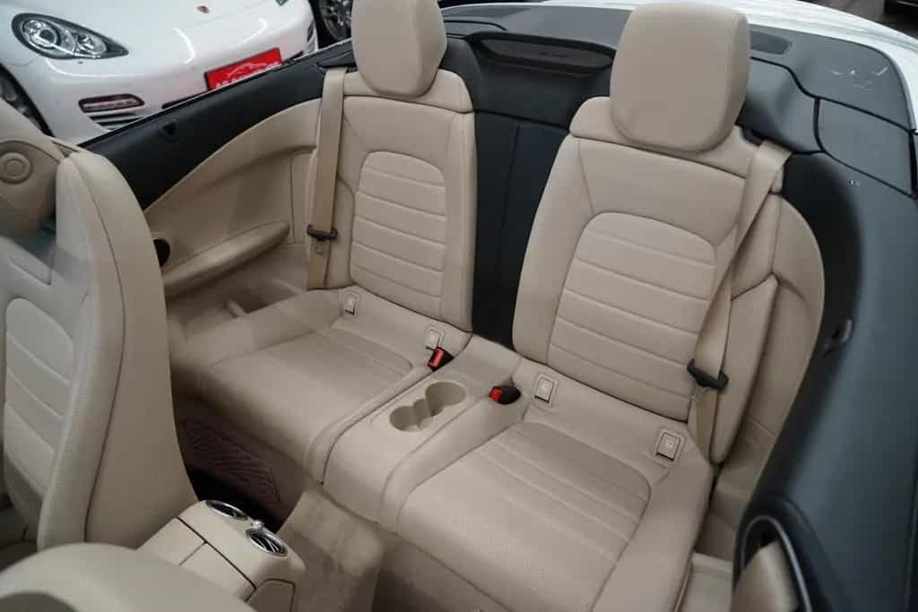 Mercedes-Benz C-Class 300d AMG 9G Cabrio 1.Hand*Acc*Navi*RFK* 01/2019-photo-19