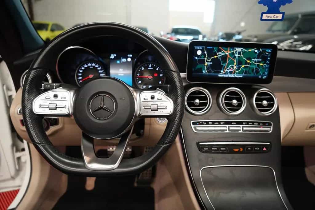 Mercedes-Benz C-Class 300d AMG 9G Cabrio 1.Hand*Acc*Navi*RFK* 01/2019-photo-21