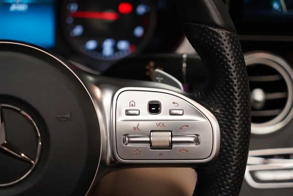 Mercedes-Benz C-Class 300d AMG 9G Cabrio 1.Hand*Acc*Navi*RFK* 01/2019-photo-23