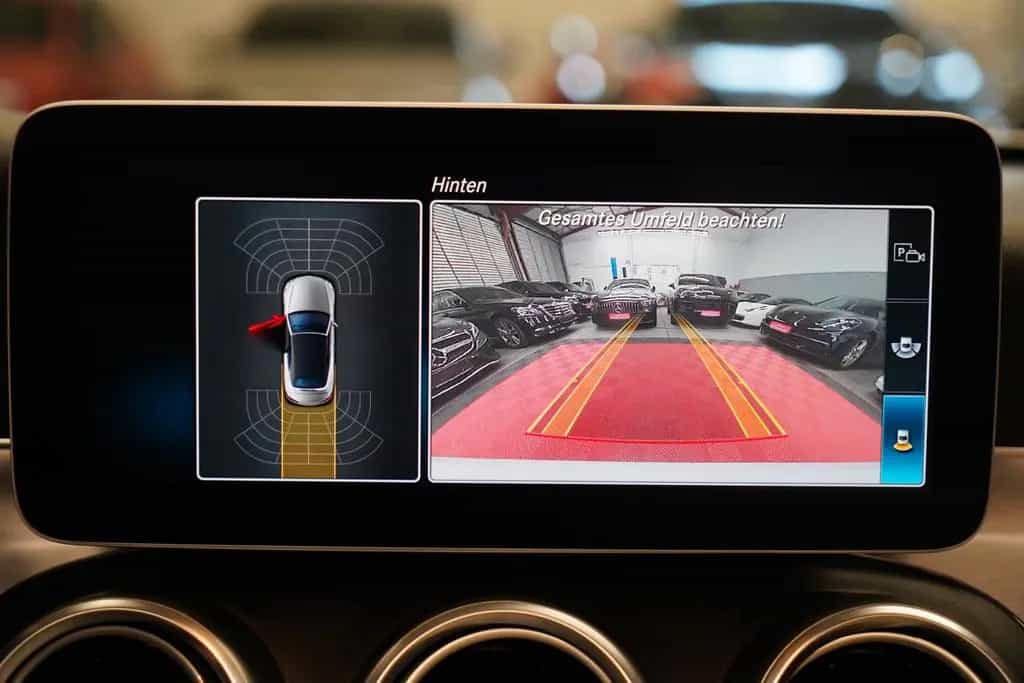 Mercedes-Benz C-Class 300d AMG 9G Cabrio 1.Hand*Acc*Navi*RFK* 01/2019-photo-29