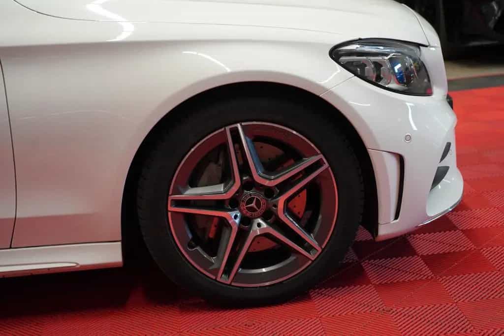 Mercedes-Benz C-Class 300d AMG 9G Cabrio 1.Hand*Acc*Navi*RFK* 01/2019-photo-4