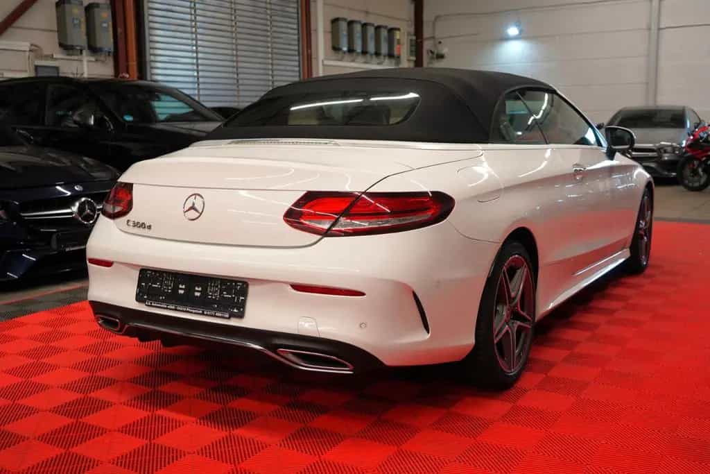Mercedes-Benz C-Class 300d AMG 9G Cabrio 1.Hand*Acc*Navi*RFK* 01/2019-photo-6