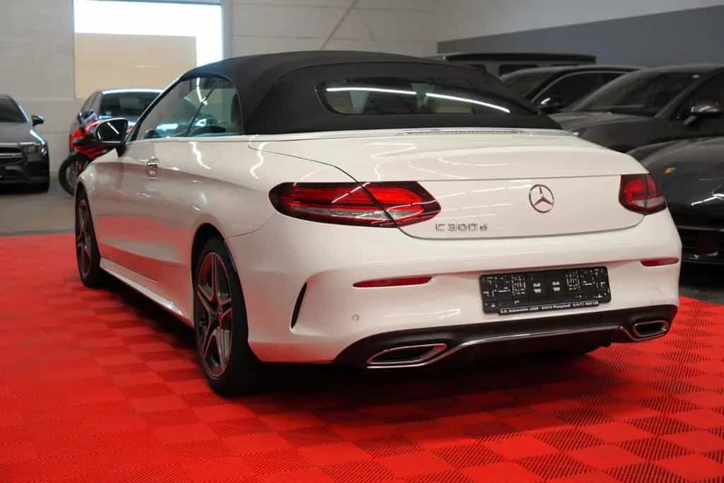 Mercedes-Benz C-Class 300d AMG 9G Cabrio 1.Hand*Acc*Navi*RFK* 01/2019-photo-8