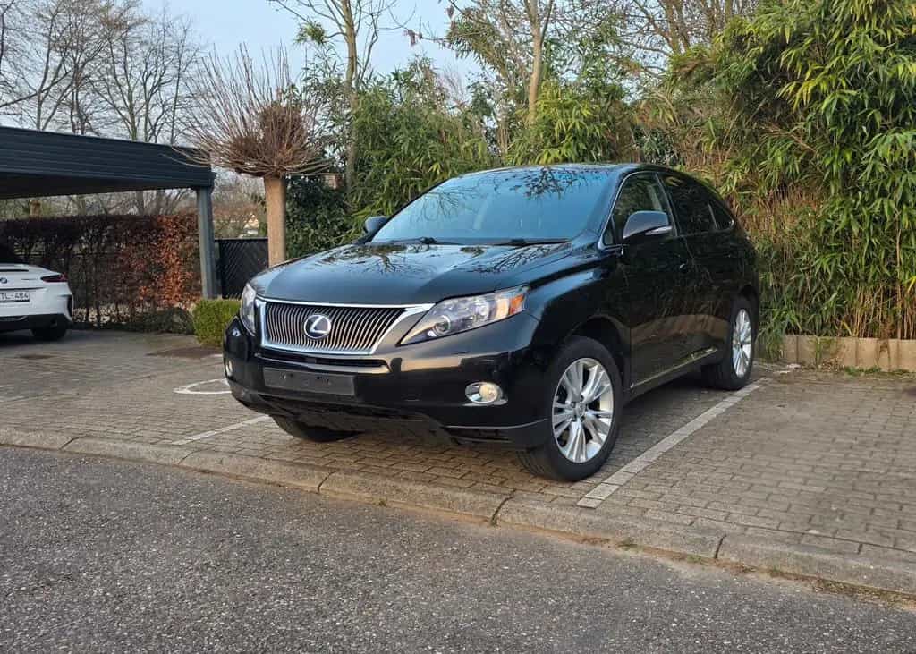 Lexus RX 450h - Right hand drive 04/2010-photo-1