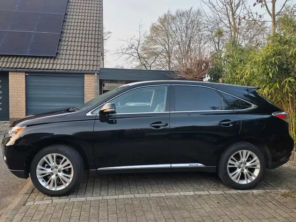 Lexus RX 450h - Right hand drive 04/2010-photo-6