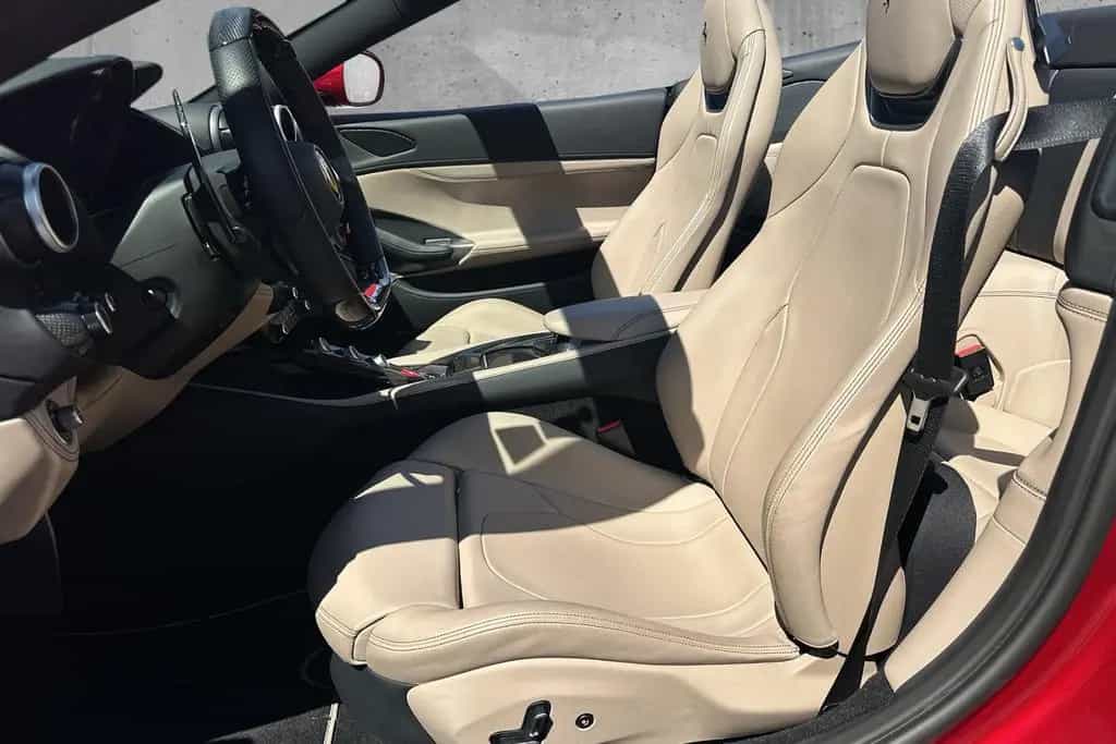 Ferrari Portofino Rosso Angelo*1.Hand 04/2019-photo-15