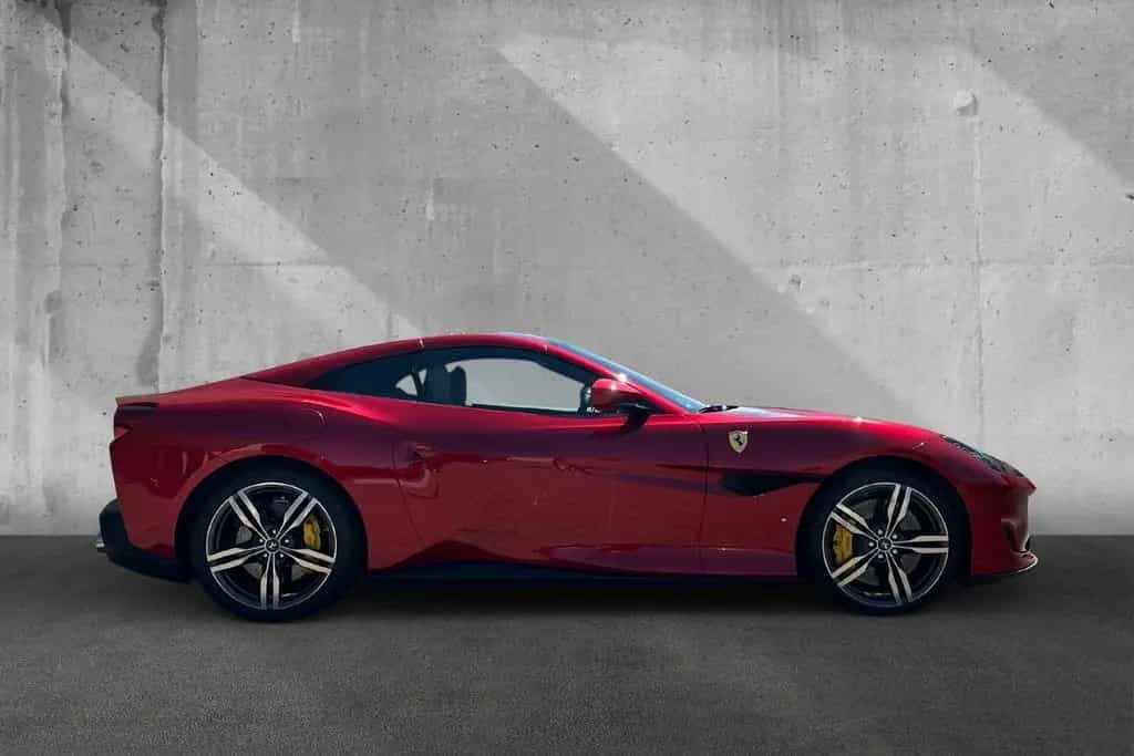 Ferrari Portofino Rosso Angelo*1.Hand 04/2019-photo-9