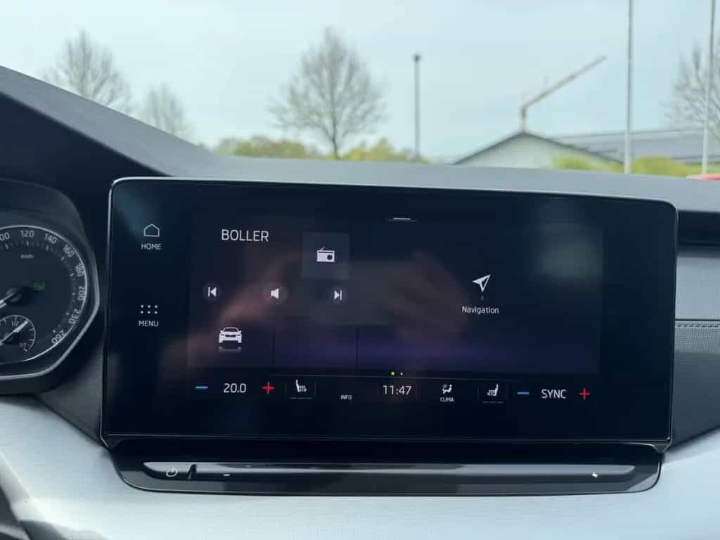 Skoda Octavia Combi Ambition 4x4 AHK-klappbar LED Sper 02/2022-photo-17