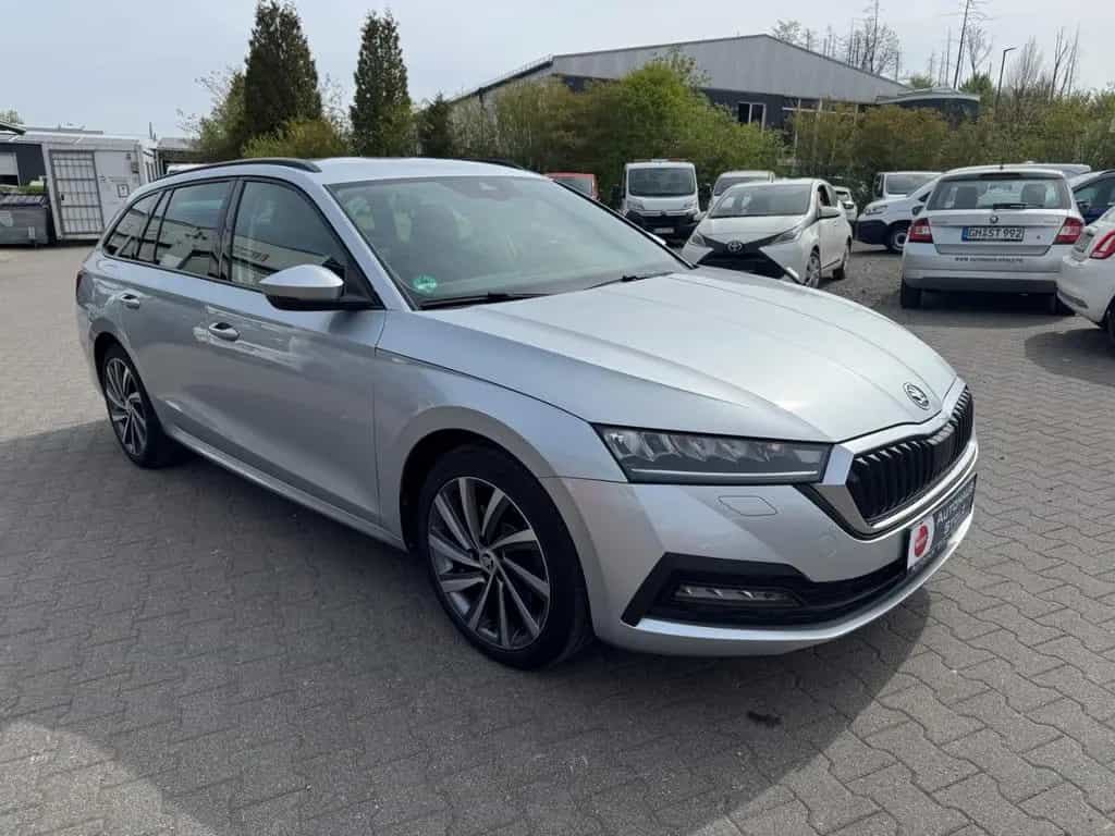 Skoda Octavia Combi Ambition 4x4 AHK-klappbar LED Sper 02/2022-photo-6
