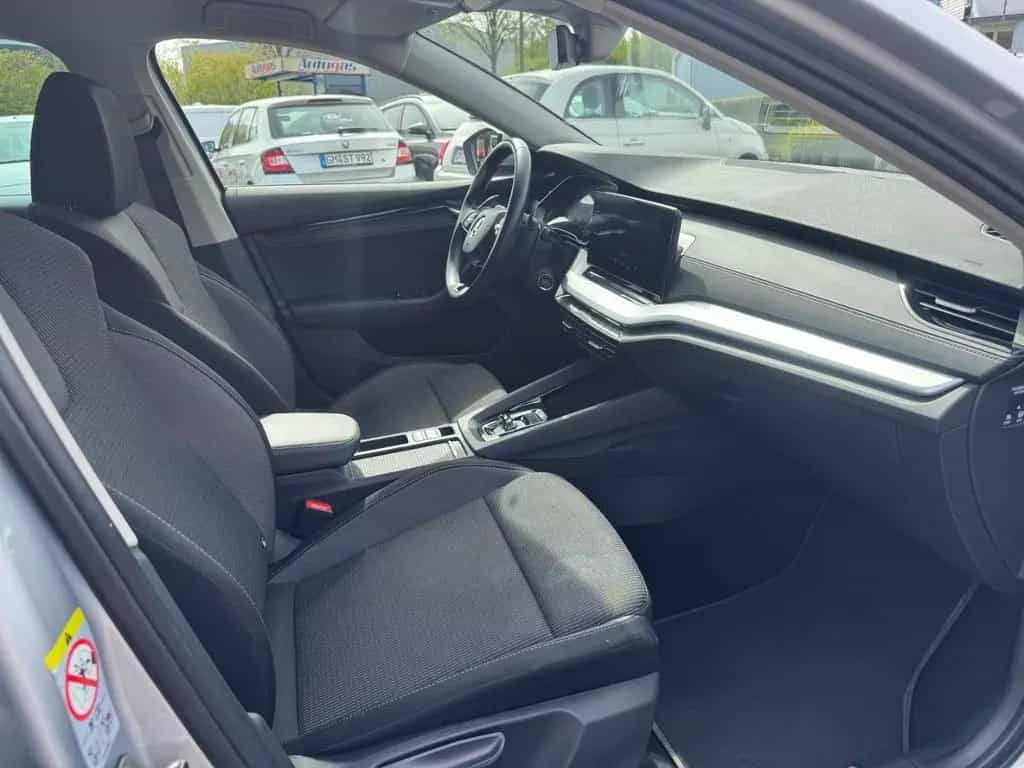 Skoda Octavia Combi Ambition 4x4 AHK-klappbar LED Sper 02/2022-photo-7