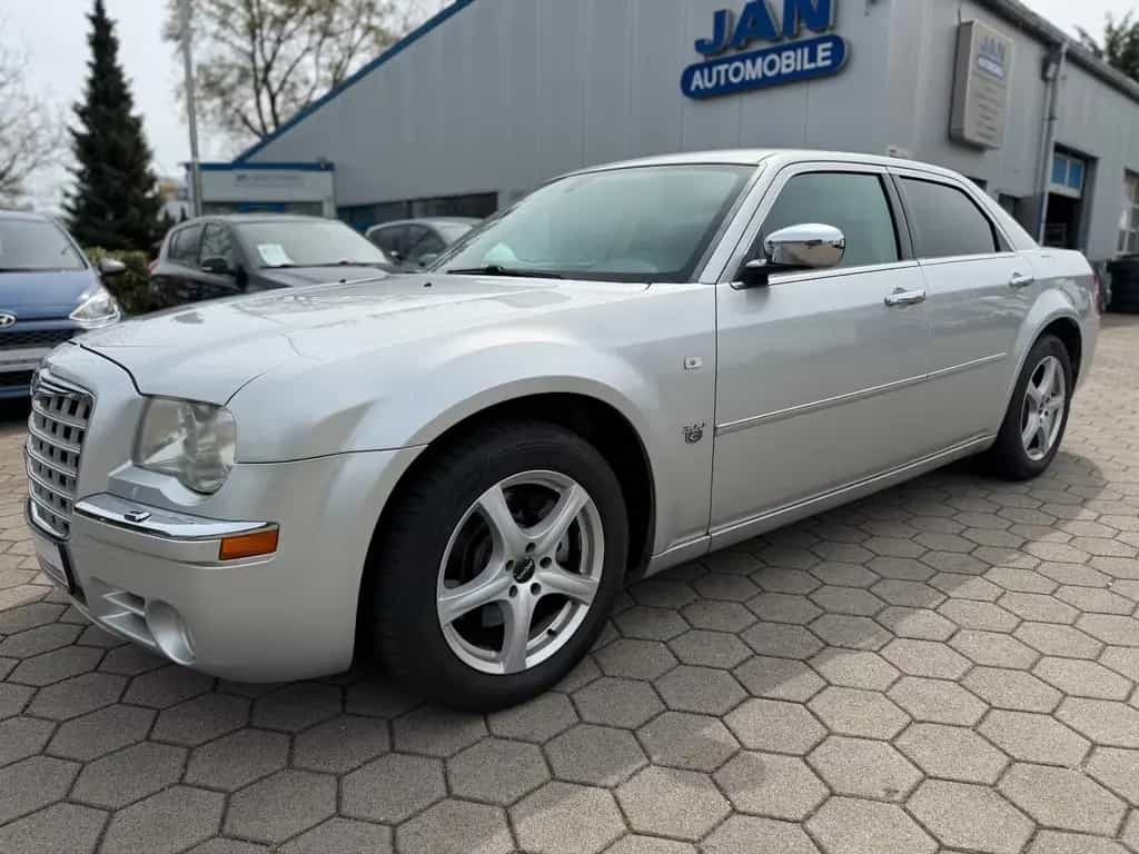 Chrysler 300C 3.0 CRD Automatik Leder Xenon Kamera 03/2009-photo-0