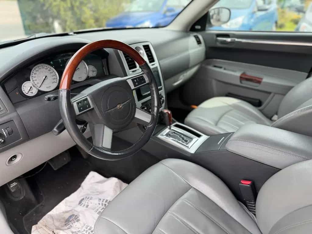 Chrysler 300C 3.0 CRD Automatik Leder Xenon Kamera 03/2009-photo-10