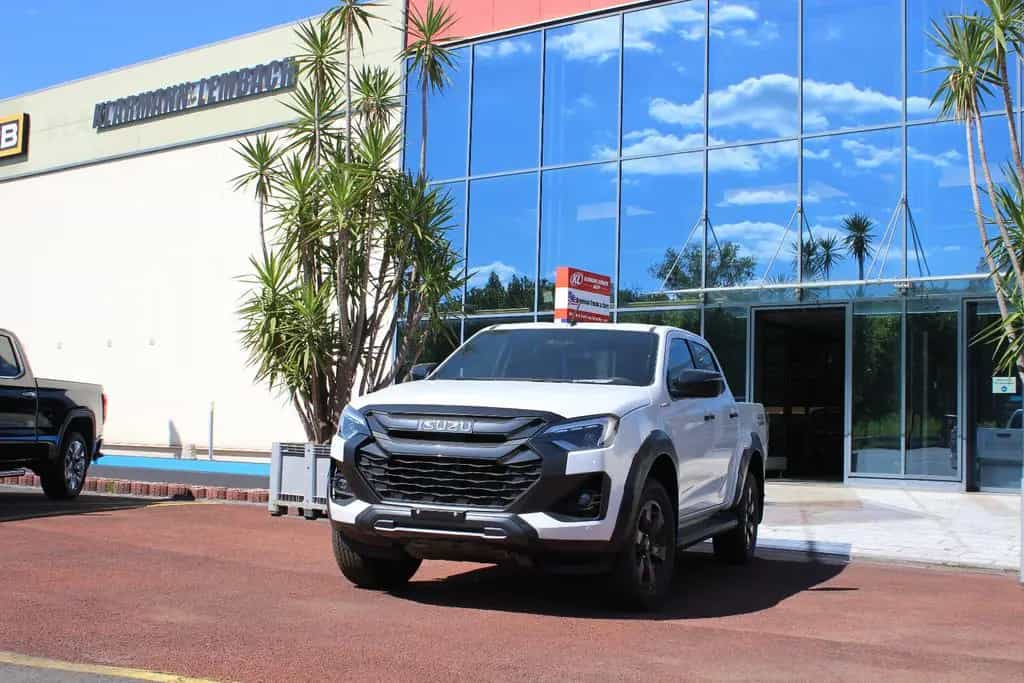 Isuzu D-Max V-Cross Double Cab 4WD Autom. MY24 Facelif null-photo-10