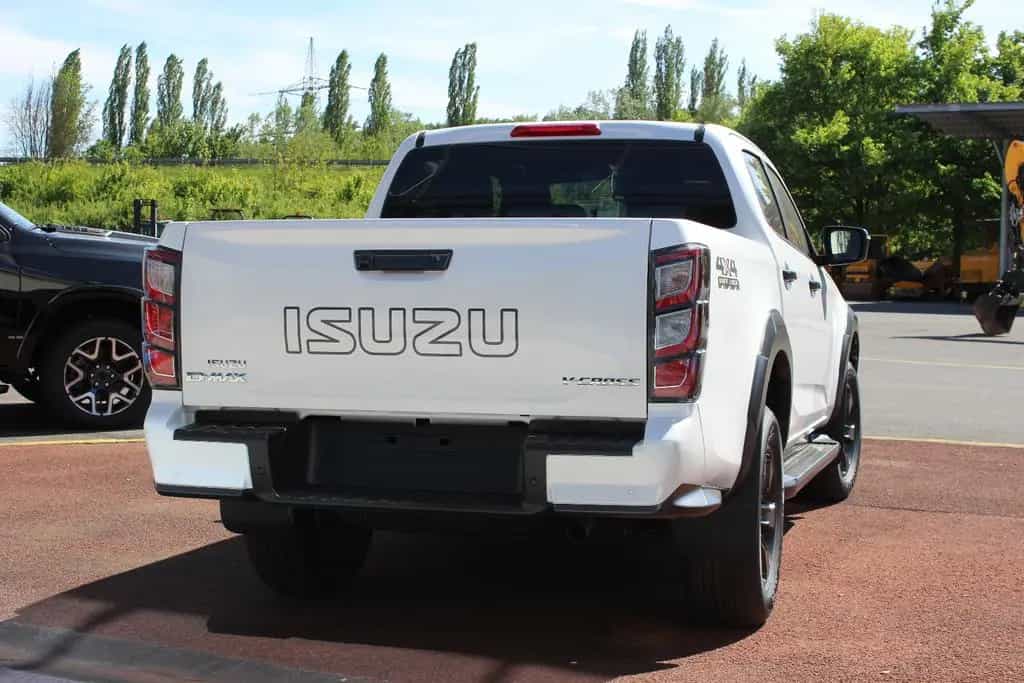 Isuzu D-Max V-Cross Double Cab 4WD Autom. MY24 Facelif null-photo-5