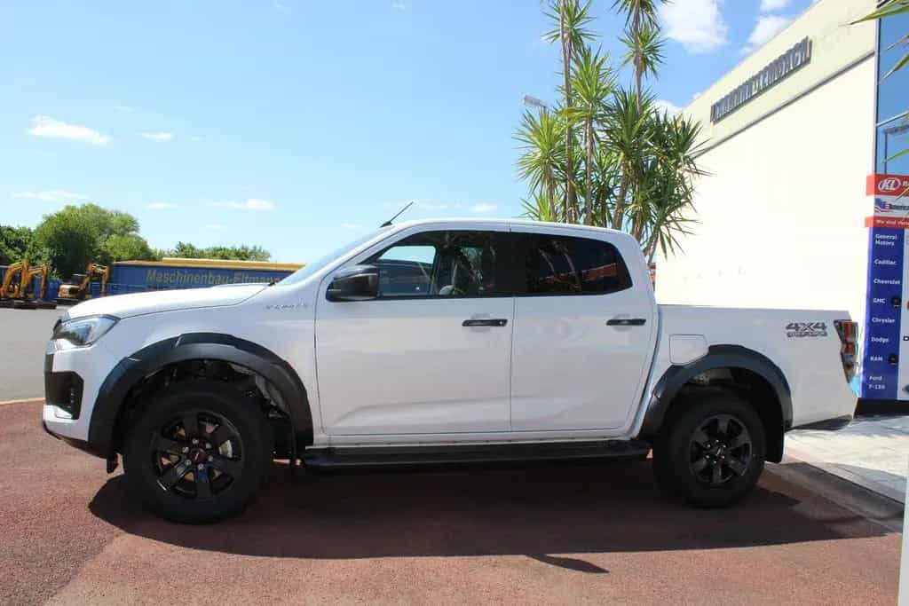 Isuzu D-Max V-Cross Double Cab 4WD Autom. MY24 Facelif null-photo-8