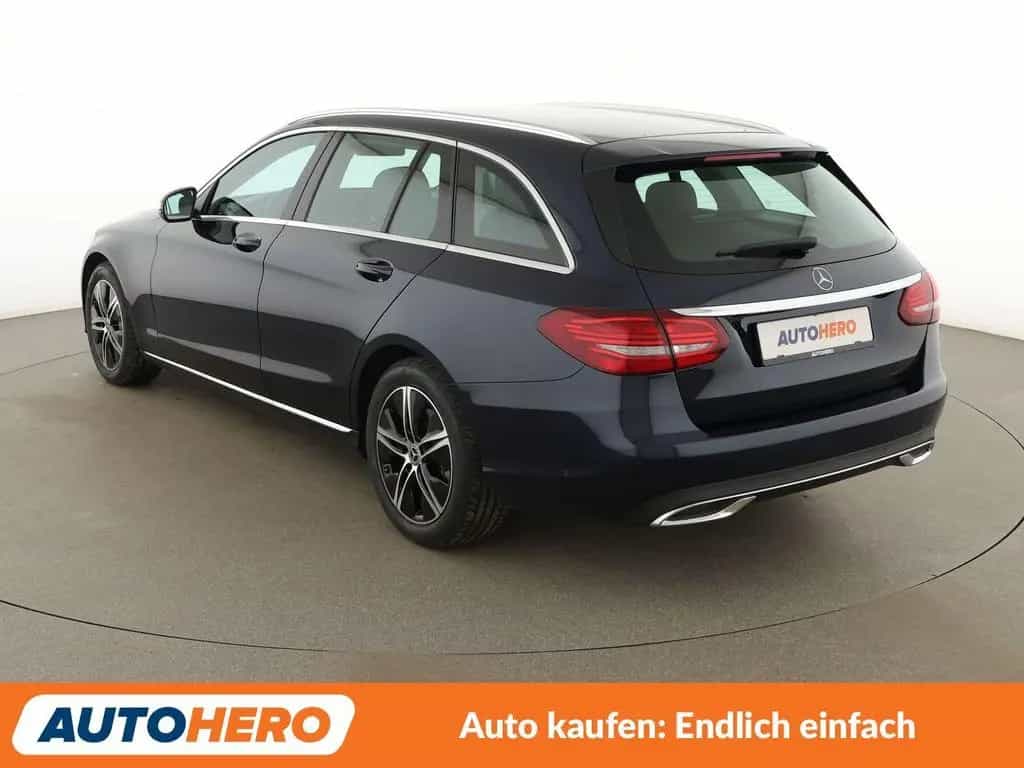 Mercedes-Benz C-Class 200 d T Avantgarde Aut*NAVI*LED*ACC*CAM*PDC* 09/2020-photo-3