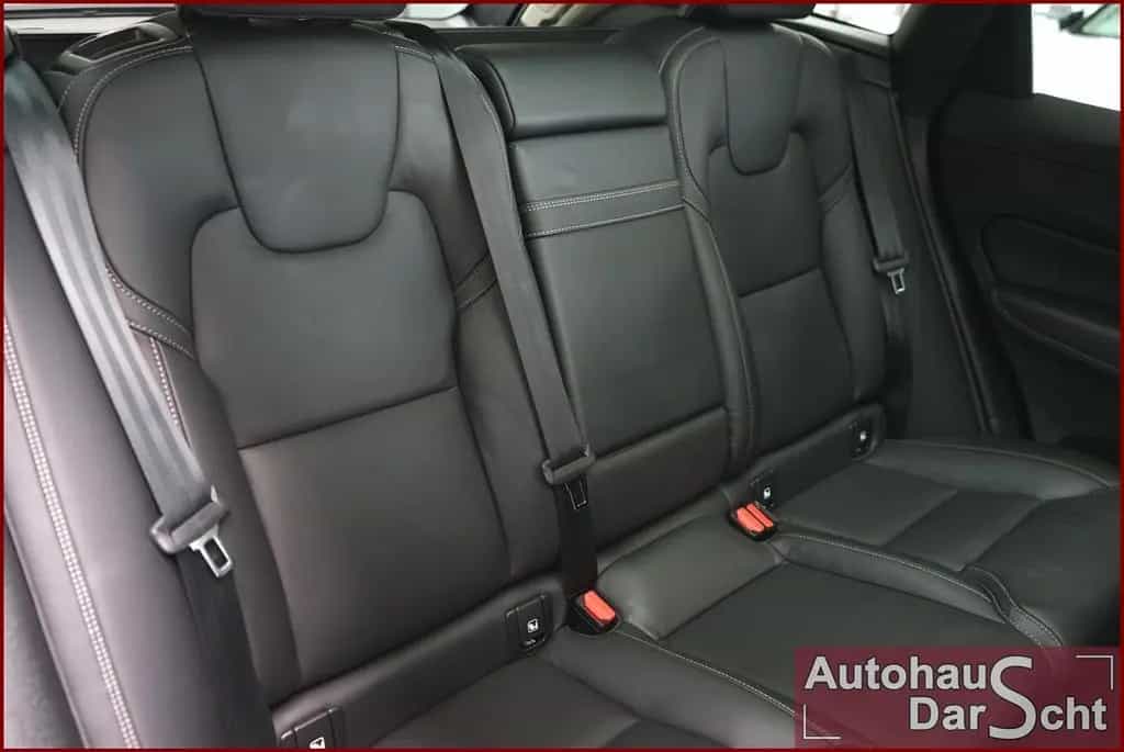 Volvo XC60 XC 60 B4 2WD Inscription 07/2021-photo-11