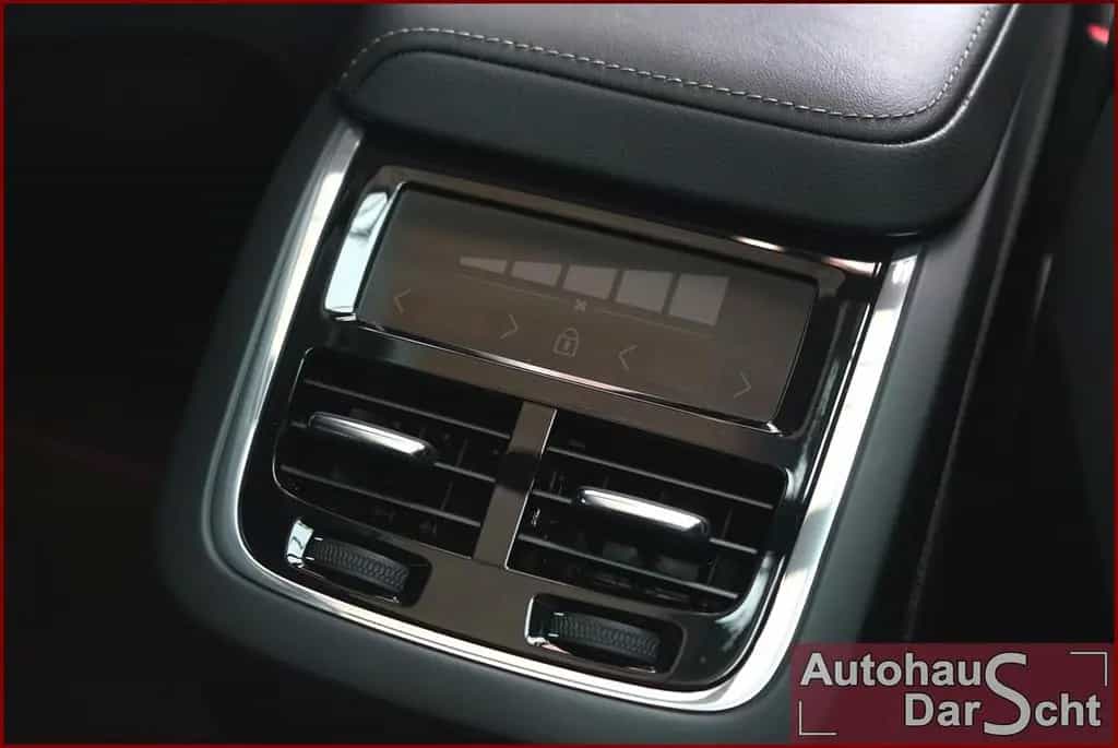 Volvo XC60 XC 60 B4 2WD Inscription 07/2021-photo-24