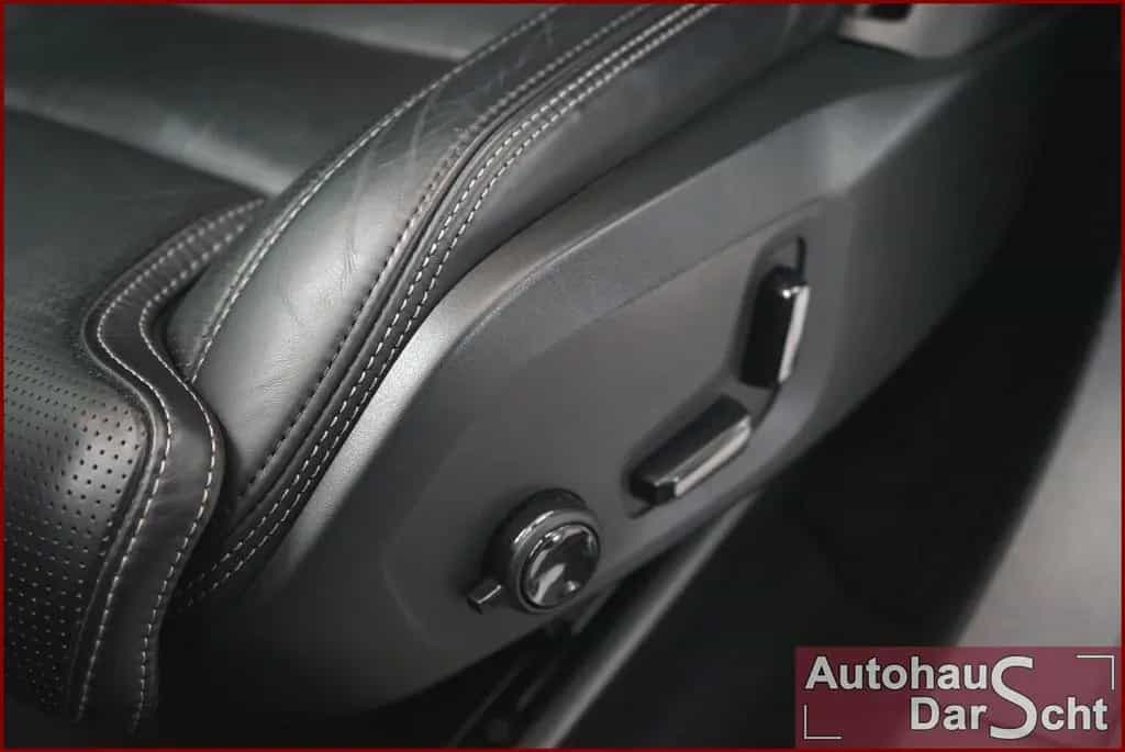 Volvo XC60 XC 60 B4 2WD Inscription 07/2021-photo-25