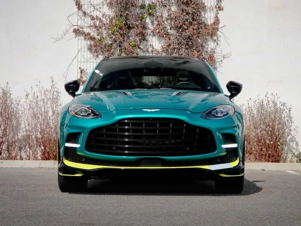 Aston Martin DBX 4.0 V8 DBX707 03/2025-photo-1
