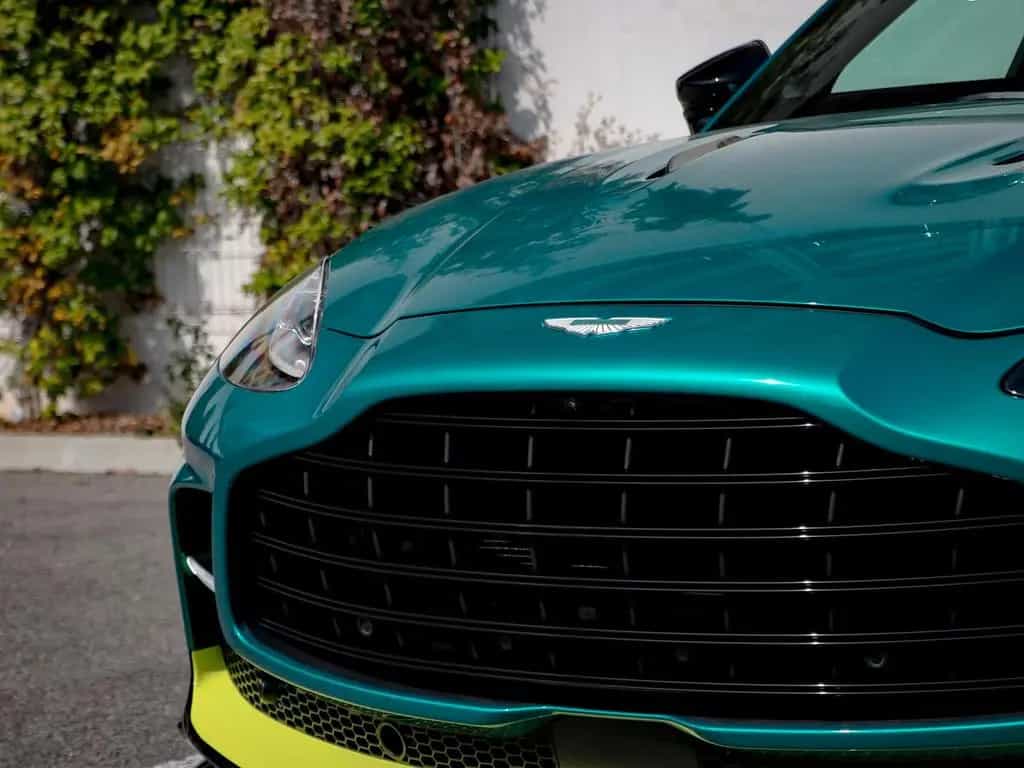 Aston Martin DBX 4.0 V8 DBX707 03/2025-photo-11