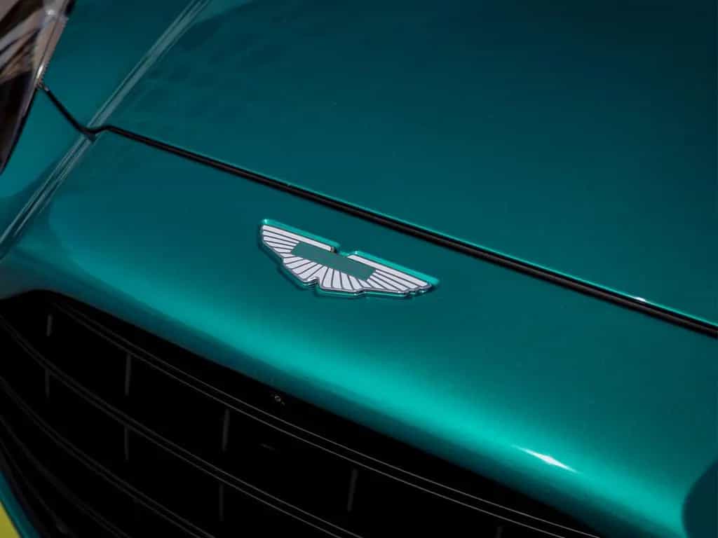 Aston Martin DBX 4.0 V8 DBX707 03/2025-photo-13