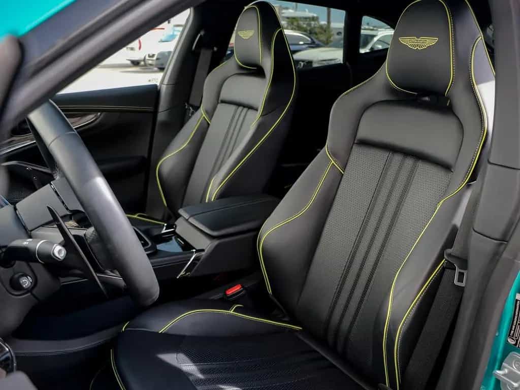 Aston Martin DBX 4.0 V8 DBX707 03/2025-photo-19