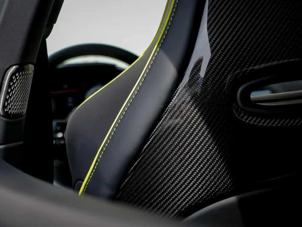 Aston Martin DBX 4.0 V8 DBX707 03/2025-photo-28