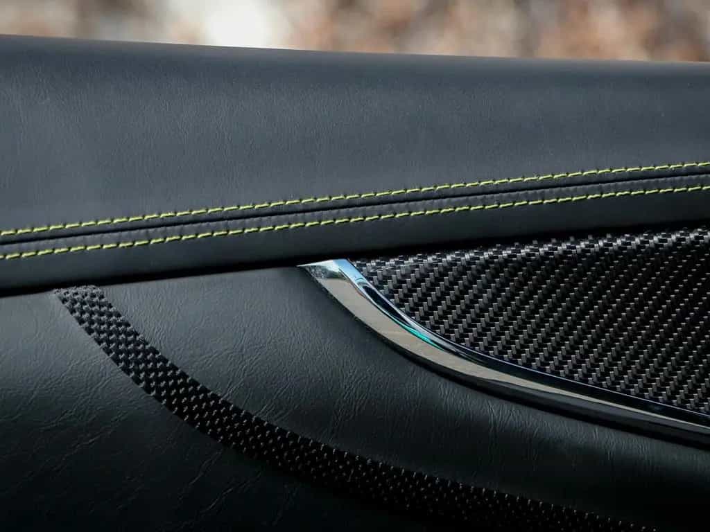 Aston Martin DBX 4.0 V8 DBX707 03/2025-photo-38