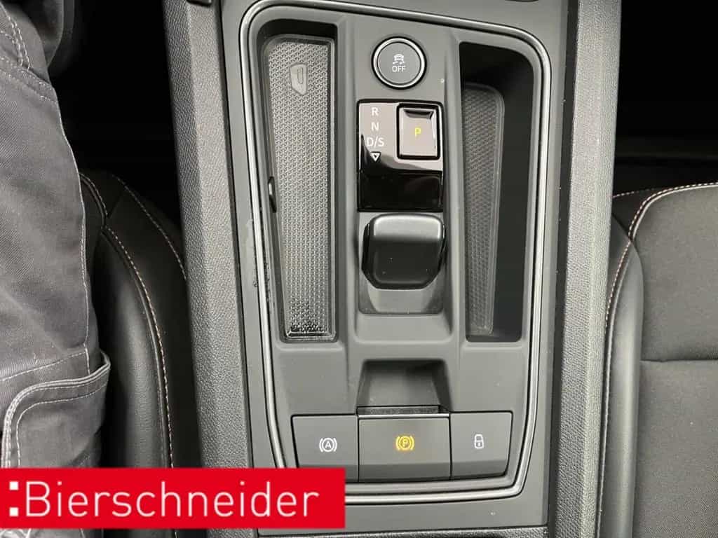 Cupra Formentor 2.0 TSI DSG 4Dr AB299EUR VZ PANO BEATS 04/2023-photo-26