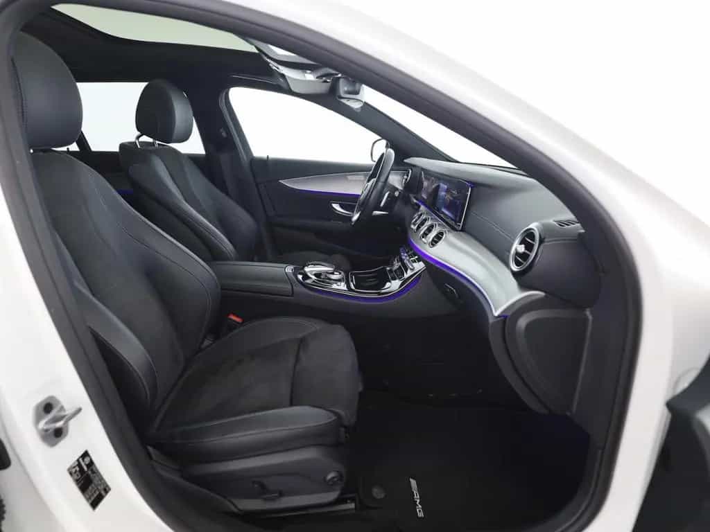 Mercedes-Benz E-Class 200 T AMG Night Widescreen MBUX Pano Kamera 02/2020-photo-9