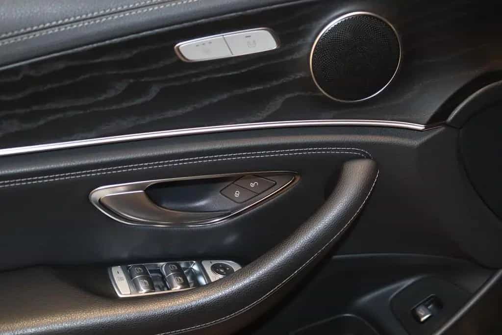 Mercedes-Benz E-Class 450 T 4M. AMG Line-MULTIBEAM-PANO-WIDE-DISTR.- 06/2019-photo-9