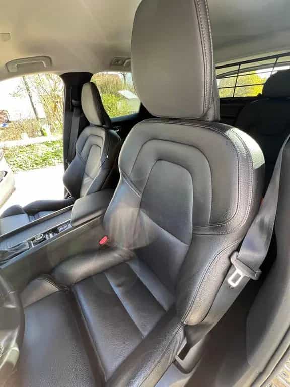 Volvo XC60 scheckheftgepflegt 12/2019-photo-3