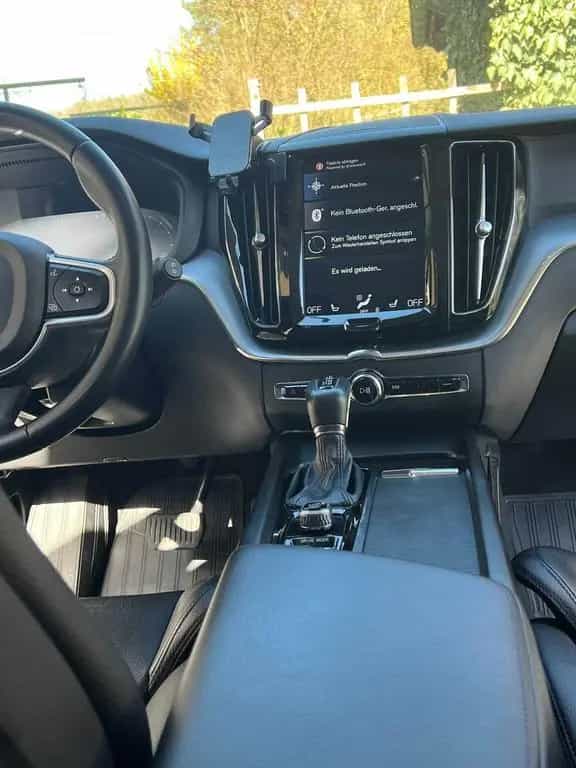 Volvo XC60 scheckheftgepflegt 12/2019-photo-5