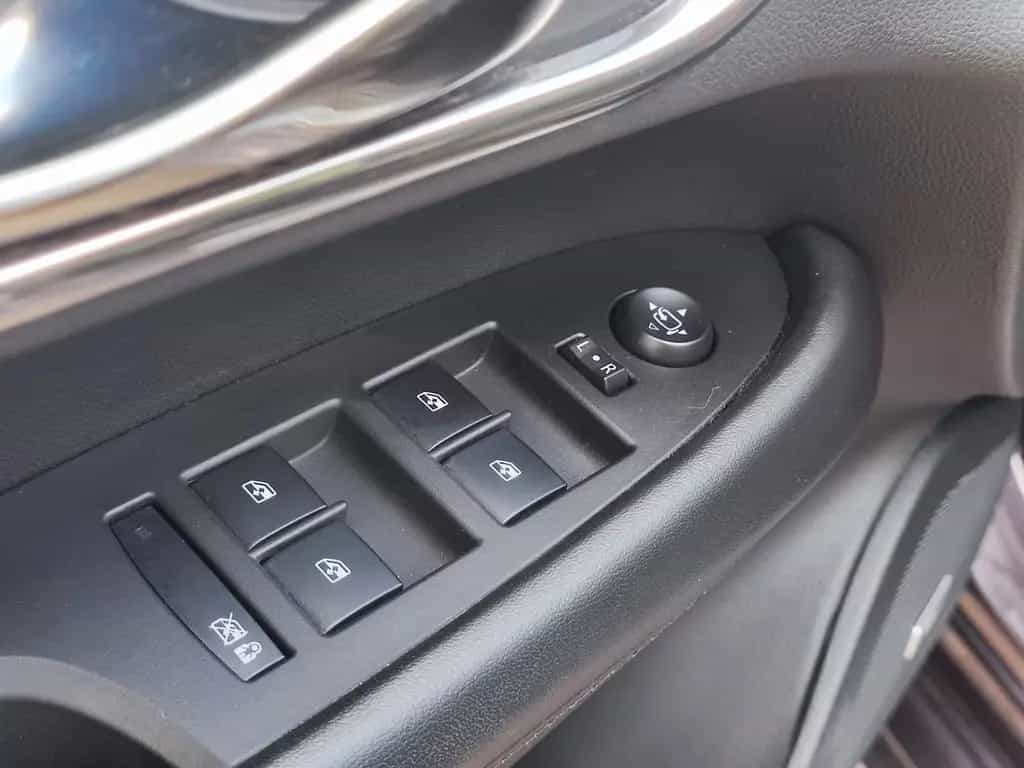Cadillac ATS Premium|HUD|ACC|LEDER|KAMERA|SPUR|NAVI|HU-AU 10/2015-photo-11