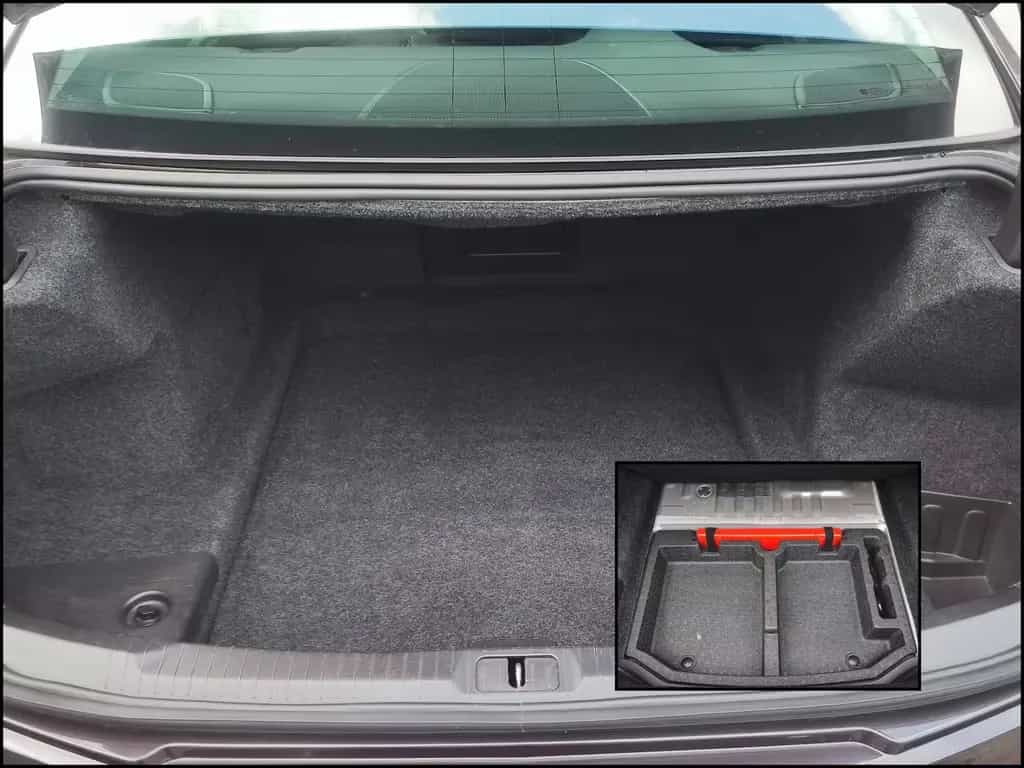 Cadillac ATS Premium|HUD|ACC|LEDER|KAMERA|SPUR|NAVI|HU-AU 10/2015-photo-28