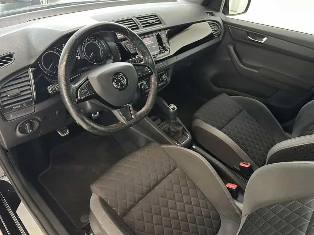 Skoda Fabia 1.0 TSI Monte Carlo KLIMA PDC SHZ LED 03/2019-photo-11