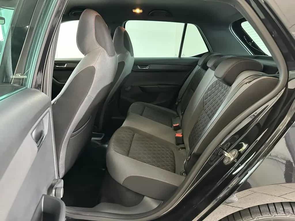 Skoda Fabia 1.0 TSI Monte Carlo KLIMA PDC SHZ LED 03/2019-photo-13
